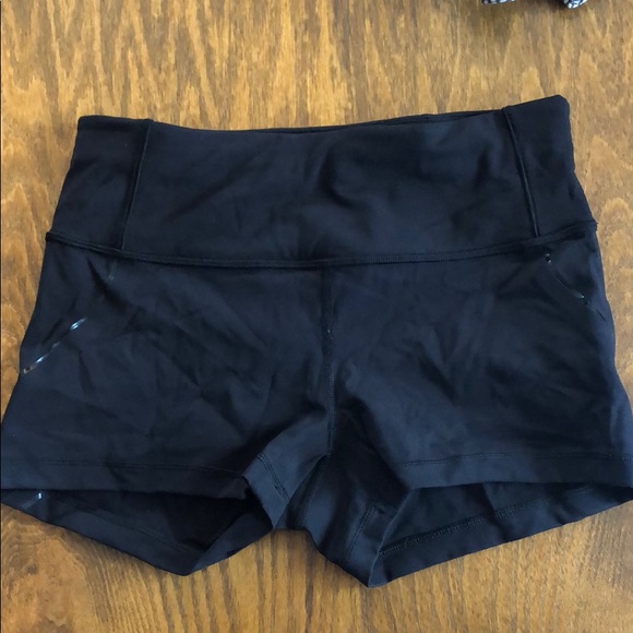 Lululemon shorts - Picture 1 of 2